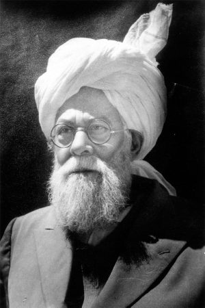 Hazrat-Mirza-Bashiruddin-Mahmud-Ahmad-rh-p-500